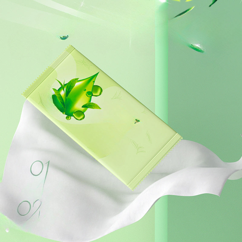 100 Individually Packaged Wet Wipes with Green Tea for Face Cleansing, Oil Removal, Portable And Disposable, Essential for Daily Use, Sports, Sweating, And Travel.