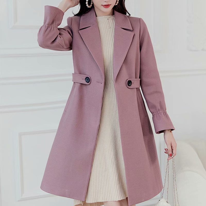 Women's woolen coat mid-length