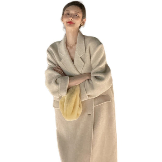 Women's Mid-length Loose Profile Coat