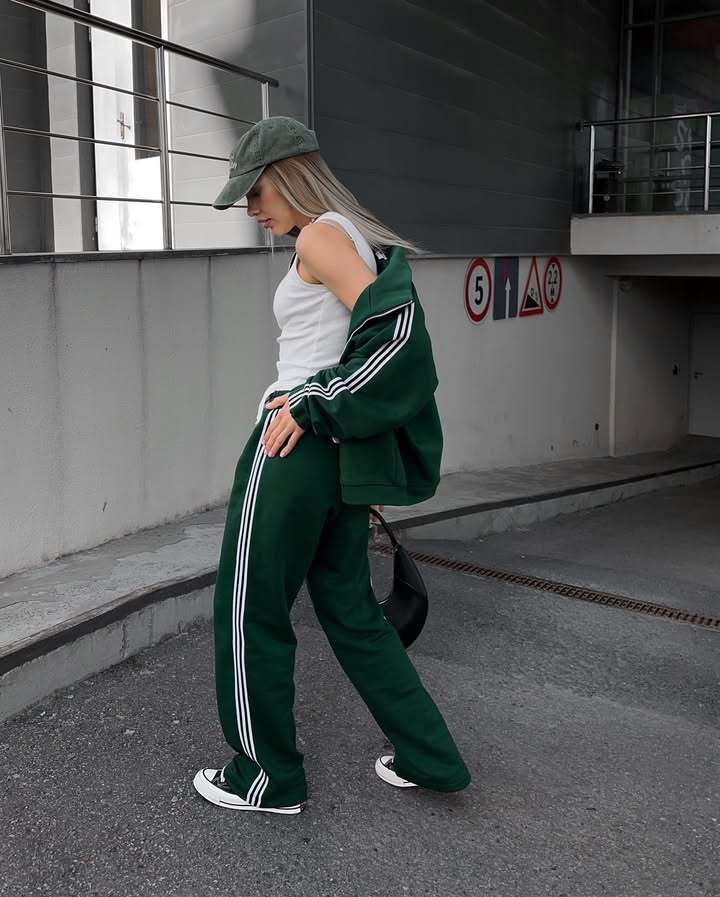 Women's Casual Hooded Jacket Loose Color-block Striped Pants Two-piece Set