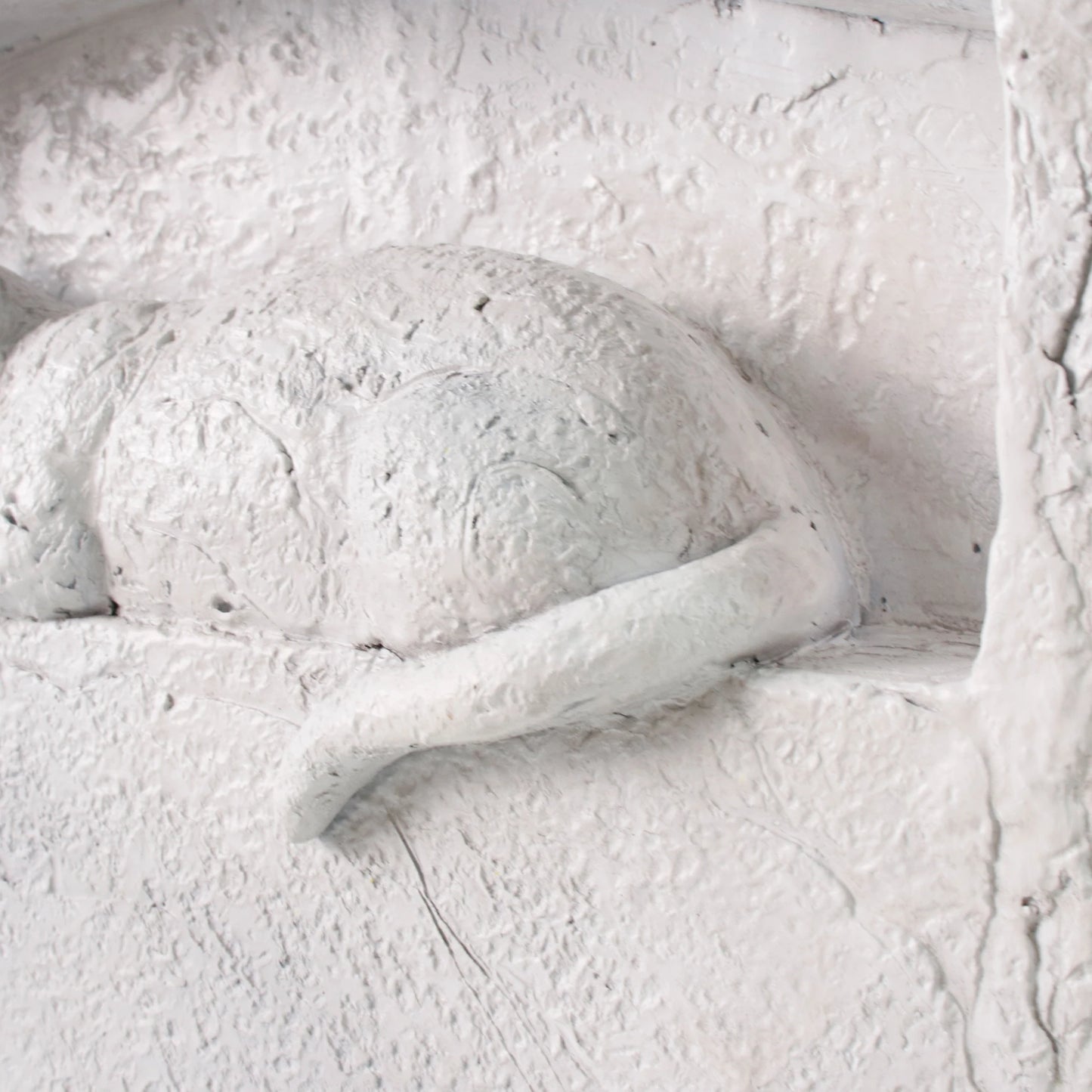 Pet Cat-Themed White Resin Tombstone Hand-painted Memorial Art Statue for Outdoor Garden & Pet