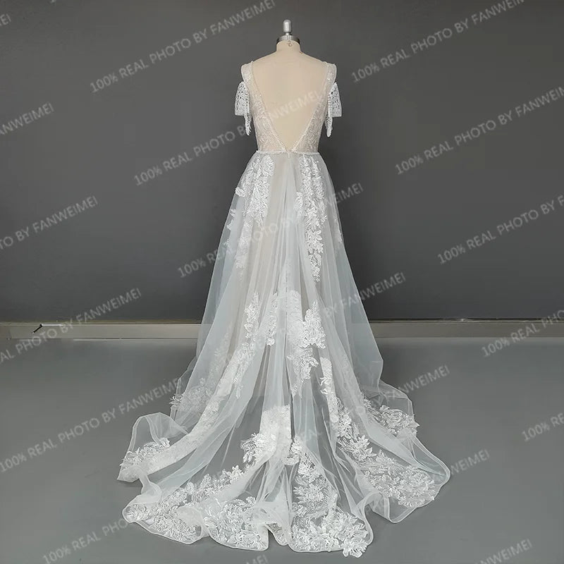 11774#Elegant Bohemian Open Back Sweep Train Sleeveless Beach Lace Deep V-Neck Sexy Wedding Dress Wedding Bridal Gown