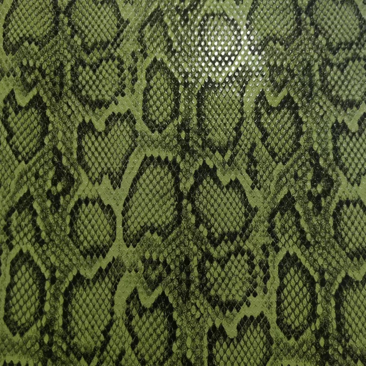 A-4109 PU Artificial Snake Skin Print Glossy Fabric Eco-Friendly Synthetic Leather for Bags Sofa Customization for Furniture