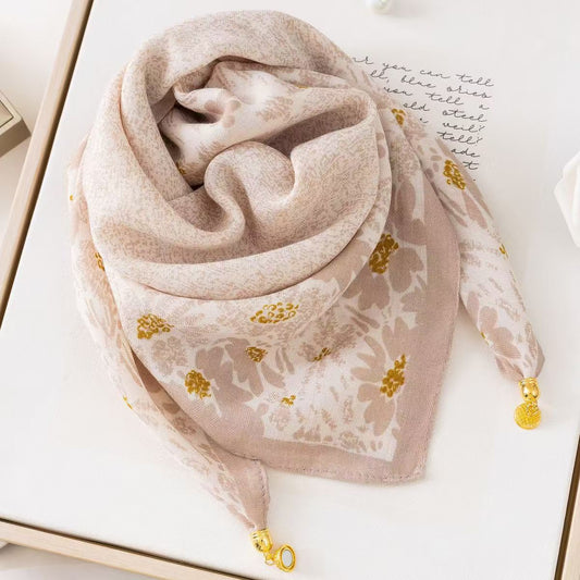 2026 New Style Warm Square Scarf with Magnetic Buckle, Triangular Silk Scarf, Cotton Scarf for Women, Stylish Neck Warmer for Spring, Autumn, and Winter, Versatile and Elegant