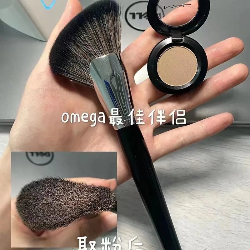 Makeup Brush Oblique Head Foundation Concealer Bronzer Sculpting Powder Brush Face Base Makeup Beauty Professional Tools