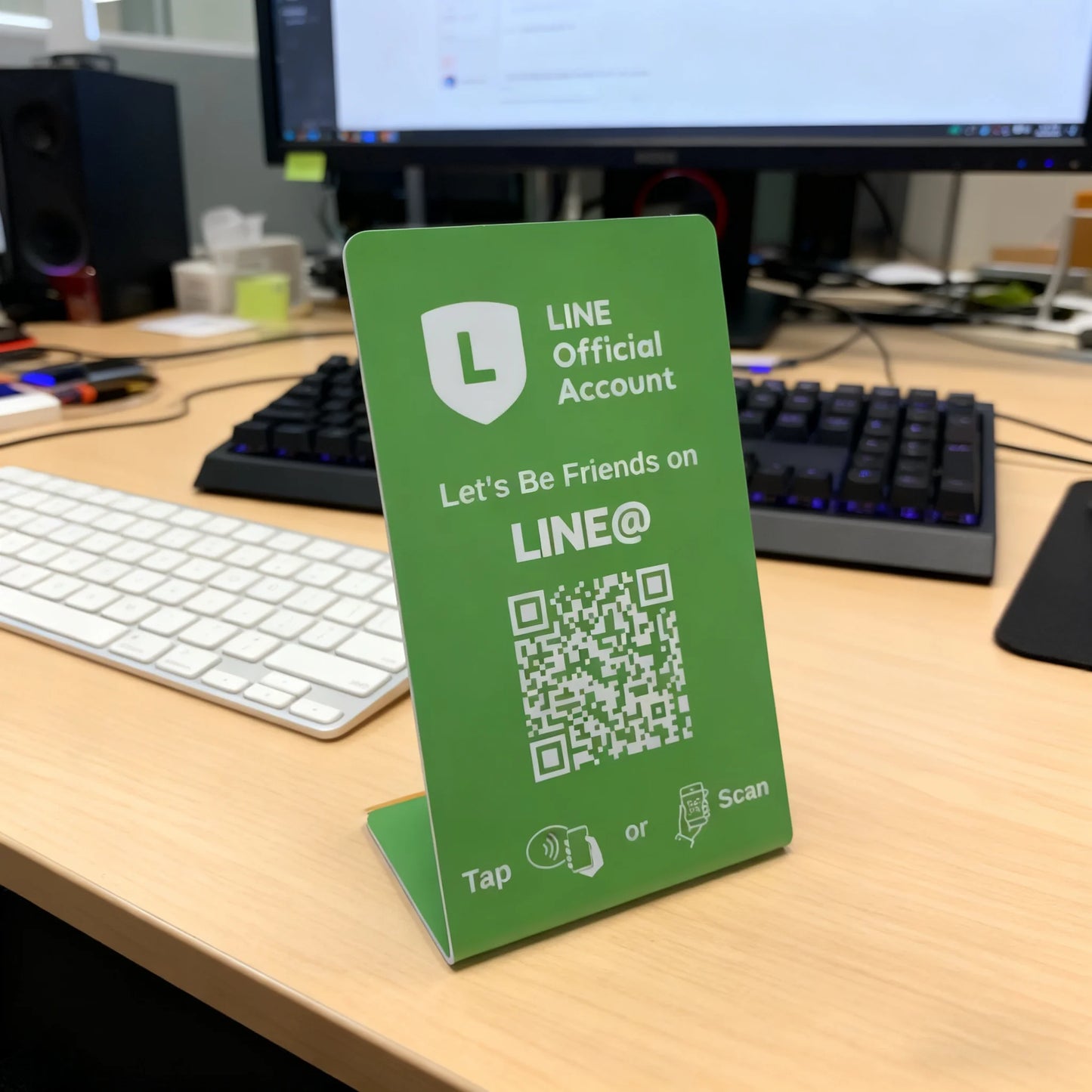 Nfc 215 programmable QR code Google Review Card NFC station table NFC Google Reviews display bending card standing brand bracket