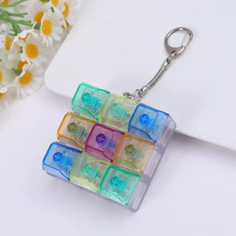 9-in-1 Keyboard Keychain Fidget Toy Decompression Button Finger Clicker Toys Stress Relief Keyboard Fidget Sensory Toys for kids