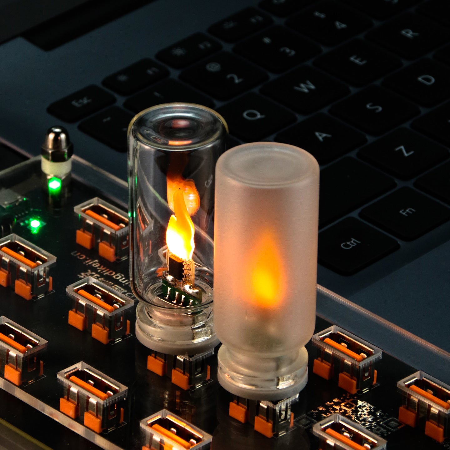 USB LED Flame Candle Light - Realistic Flickering Atmosphere Lamp