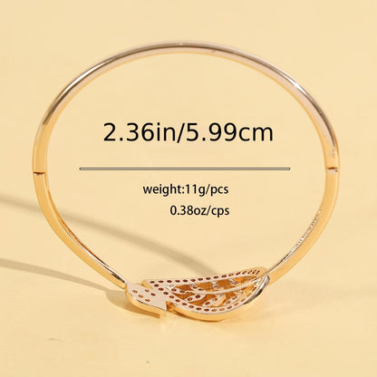 Leaf Shape Shiny Bangle Inlaid Rhinestones 14K Plated Alloy Bangle Bracelet For Women Daily Wear