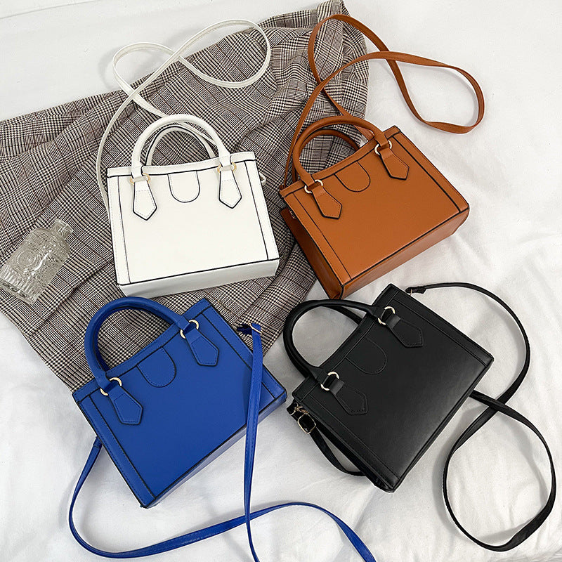 Women's Fashion Simple And Popular Portable Messenger Bag