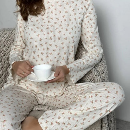 Women's Spring And Summer Floral Print Bell Sleeve Round Neck Top Wide Leg Pants Home Wear Suit