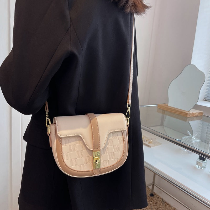Women's Niche Messenger Saddle Bag