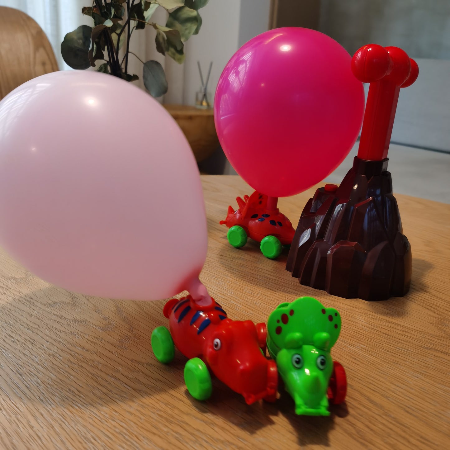 Dinosaur powered balloon car