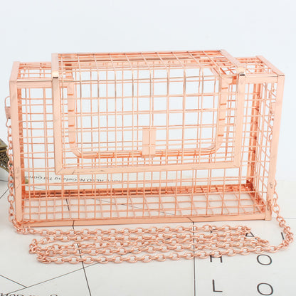 Metal hollow shoulder bag European and American fashion clutch iron mesh chain messenger dinner bag