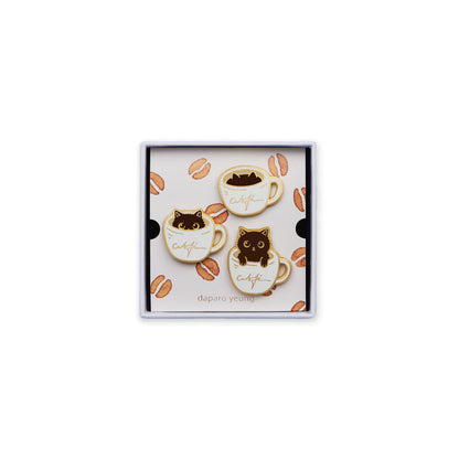 Coffee Cat Designer Original Brooch Creative Badge Cute Couple Cat Queen's Day Gift Jewelry
