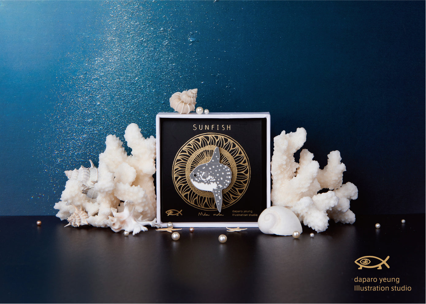 Daparo Mola moonfish designer original Brooch creative badge couple mother's Day Gift Jewelry Pin