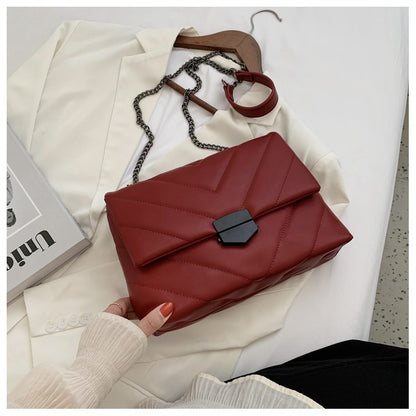 Fashion Ladies Simple Chain Messenger Bag