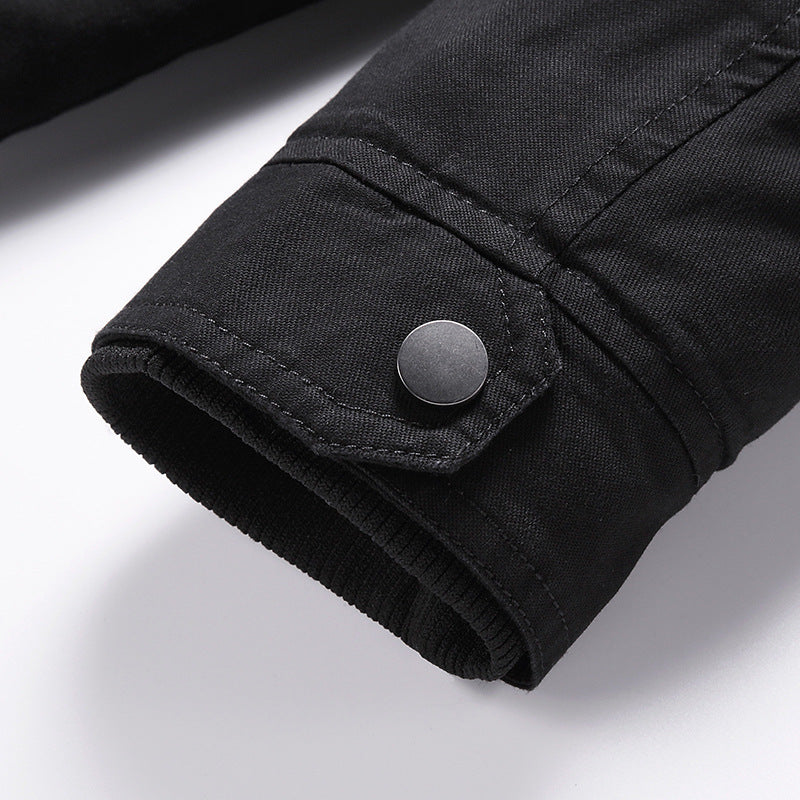 mittellanger, wattierter Trenchcoat für Herren