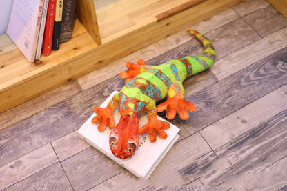 Factory Direct Sale Four Legged Lizard Chameleon Plush Toy Doll Childrens Day Birthday Gift