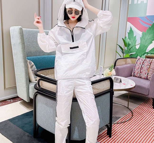 Fashionable Colorful Outerwear Set, Chic And Stylish