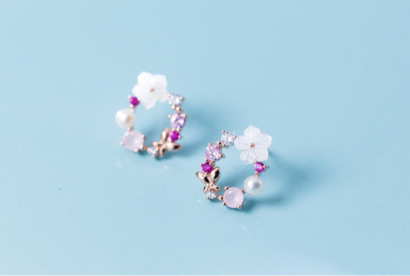 Diamond flower pearl earrings