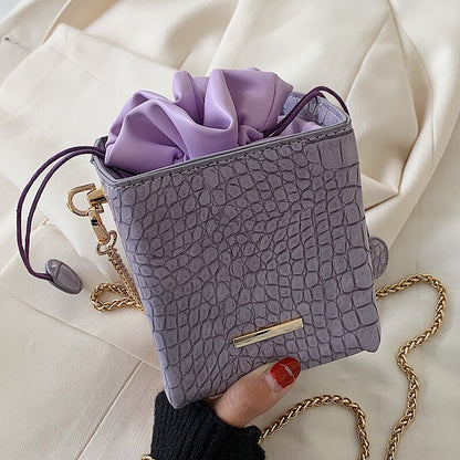 One shoulder messenger bag fashion chain