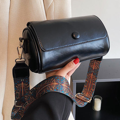 Trendy Spring Versatile Wide-strap Shoulder Messenger Bag
