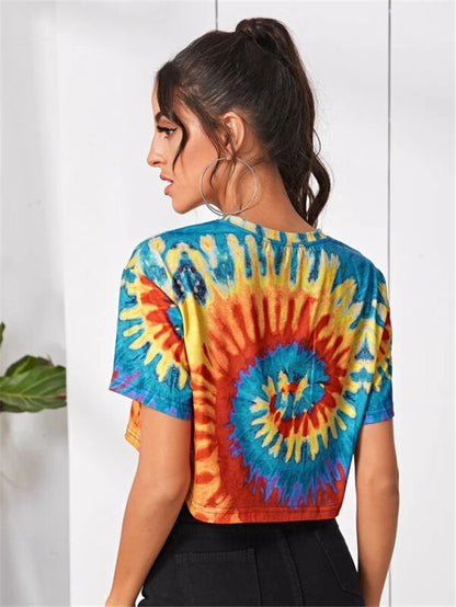 Fashionable Women's T-Shirt With Round Neck Short Sleeves And Digital Print