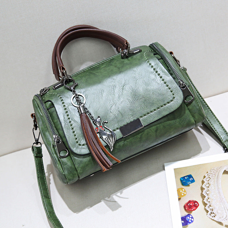 Fringed shoulder bag