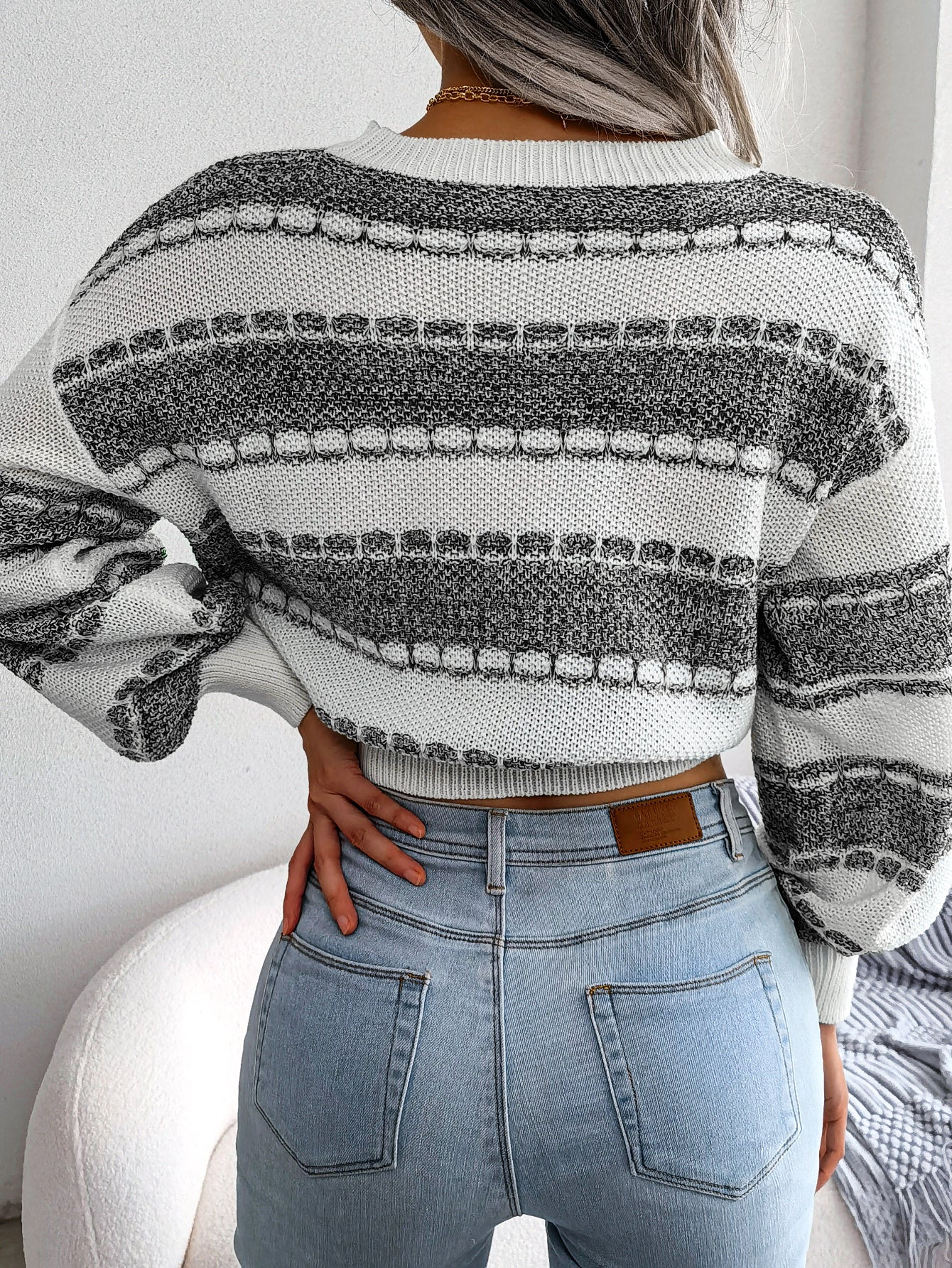 Women Fashion Color Block Long Sleeve Knit Sweater