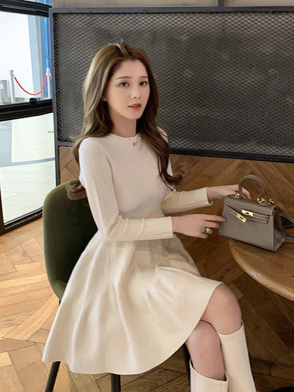 The New Early Spring Slim Slim Mid-length Temperament A-line Skirt Bottoming