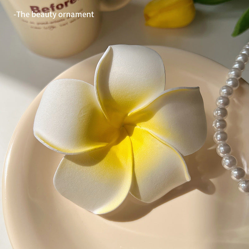 Princess On The Run Plumeria Rubra Hairpin Headdress