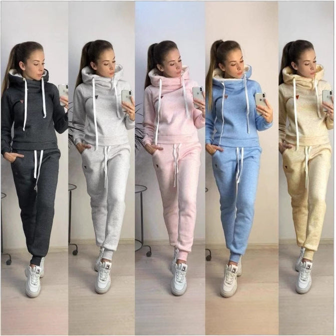 New Women's Fleece Fashion Leather-label Casual Sportswear Set