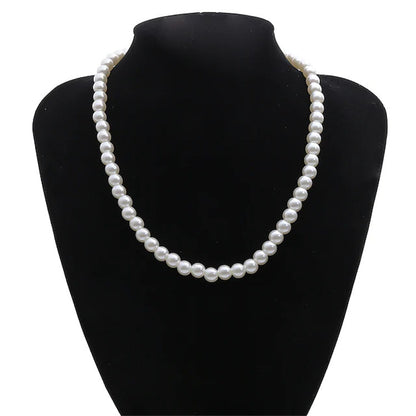 Elegant And Fashionable Necklace For Women