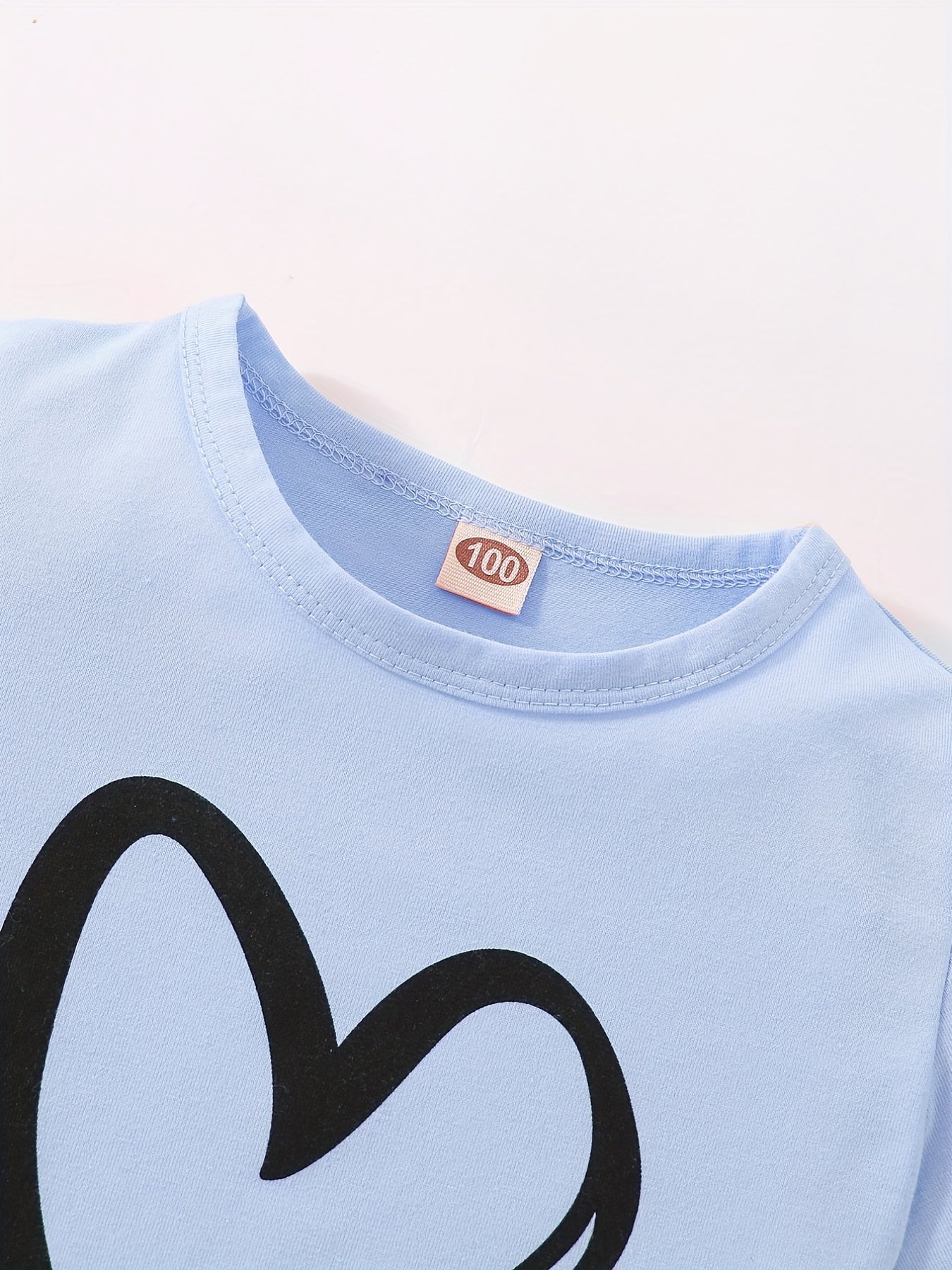 Girls' Fashion Set: Heart Print Round Neck Short Sleeve T-Shirt & Sweatpants 2pcs Casual Cotton Outfit, Perfect for Outdoor