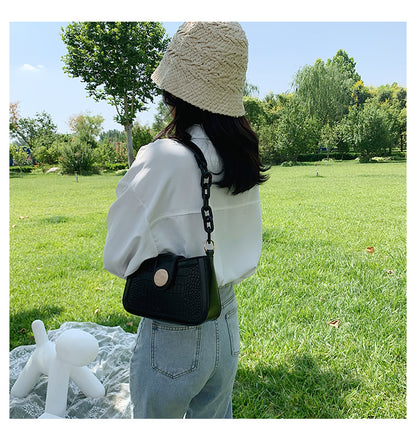 Fashion all-match one-shoulder armpit bag