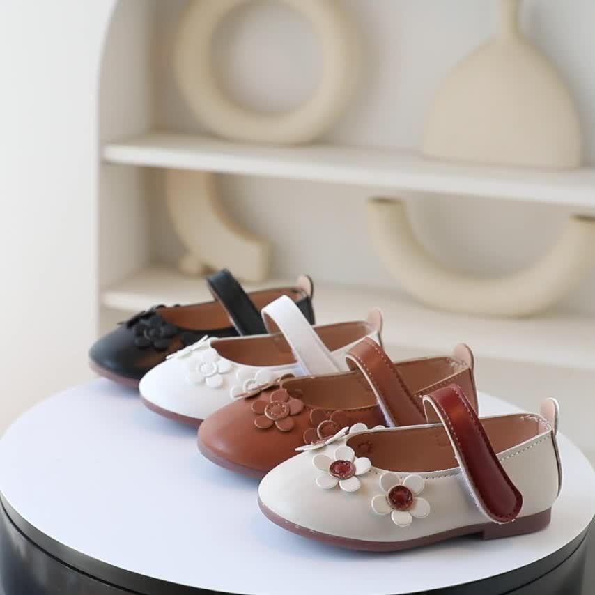 3D Floral Mary Jane Flats - Ultra-Soft, Slip-Resistant, Lightweight, Breathable, Easy-On Shoes for Girls - Comfortable and Stylish Footwear