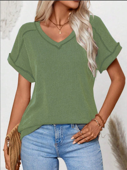 Fashionable Two-tone Twisty Stretch Short-sleeve V-neck Top Women's T-shirt