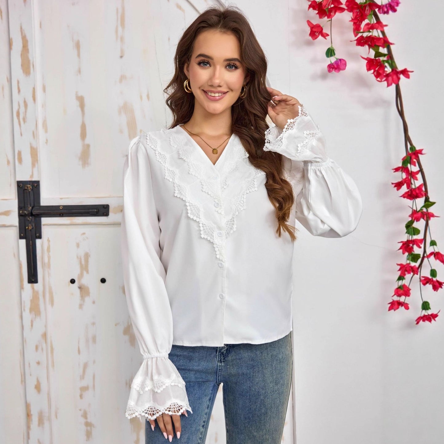 French-style Shirt With Stylish Flared Sleeves