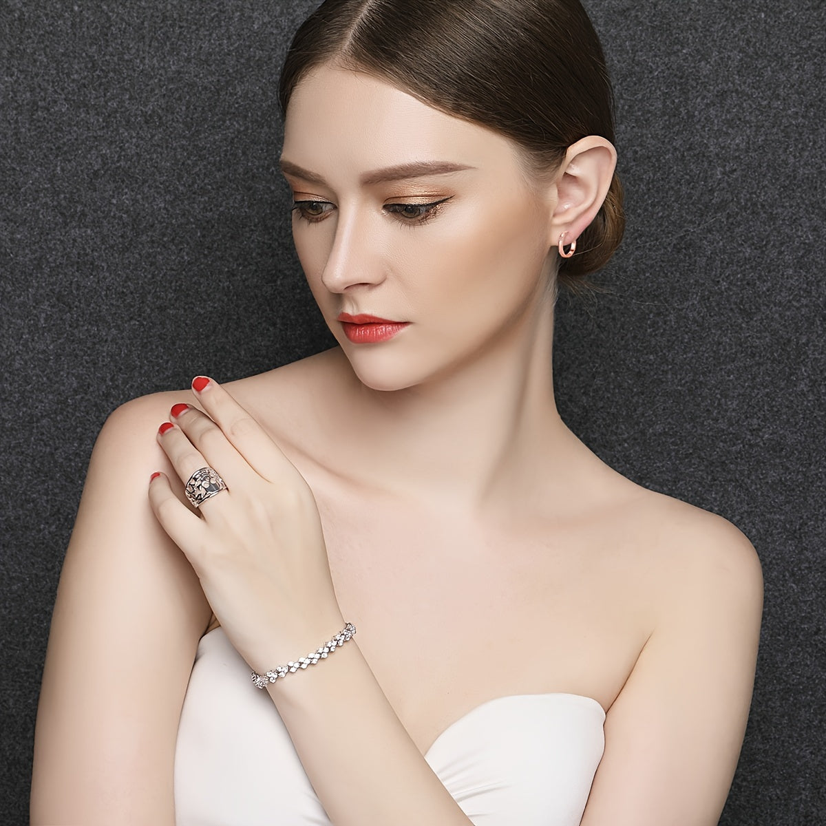 1 Pair Elegant Huggie Hoop Earrings Inlaid Zirconia Stud Earrings Fashion Jewelry For Women