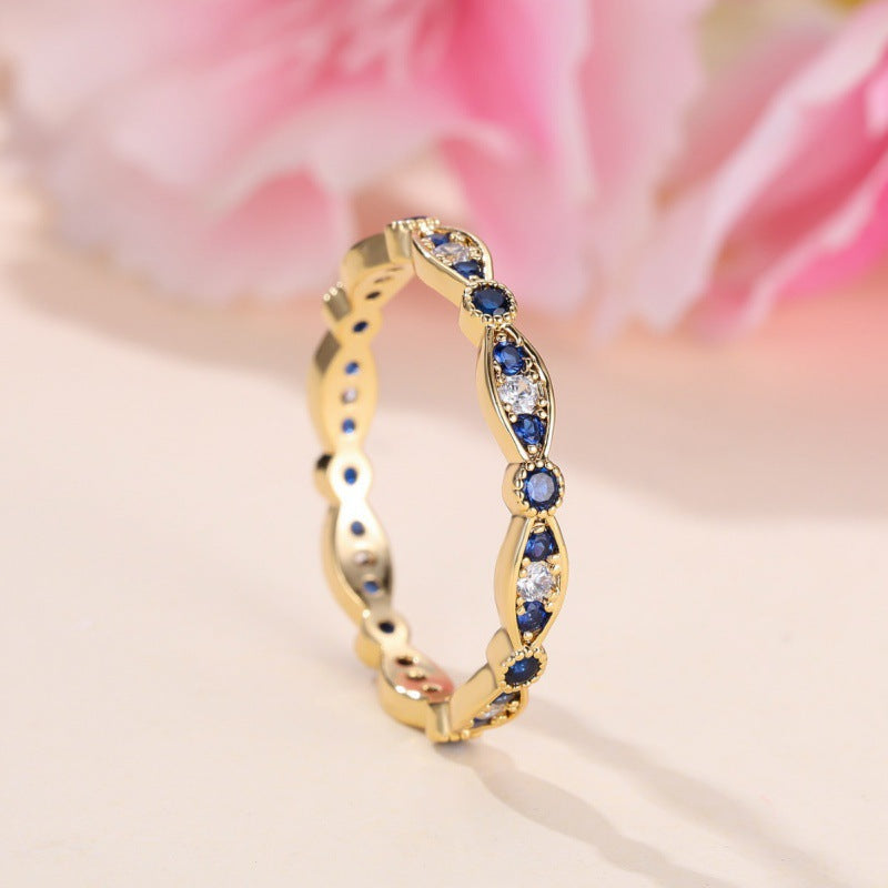 Golden Royal Blue Diamond-Edged White Diamond Light Luxury Women's Ring