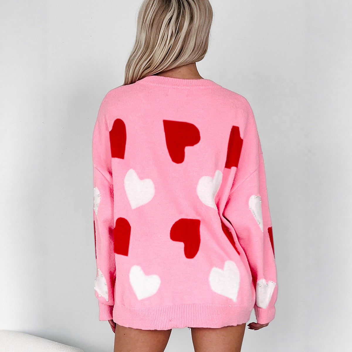Women's Fashionable And Versatile Heart-Print Crew-Neck Knitted Top