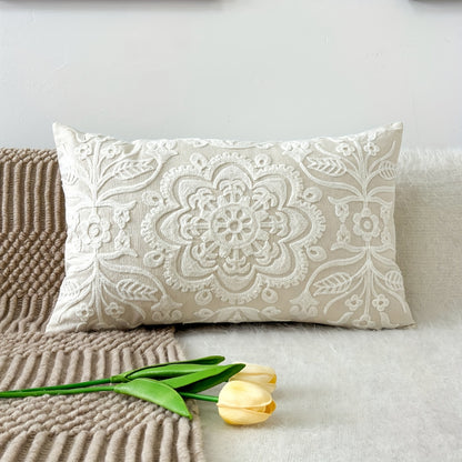 Elegant Floral Mandala Cushion Cover - Contemporary Woven Design with Zipper, Perfect for Any Room, Pillow Not Included