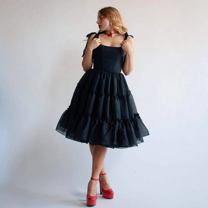 Square-neck Solid-color Wooden High-waist Flared Sleeveless Dress