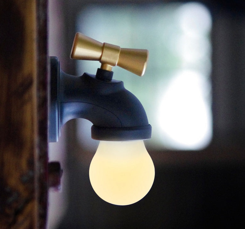 LED-Nachtlampe mit Wasserhahn, Induktionsfunktion, USB-Ladefunktion und Soundsteuerung