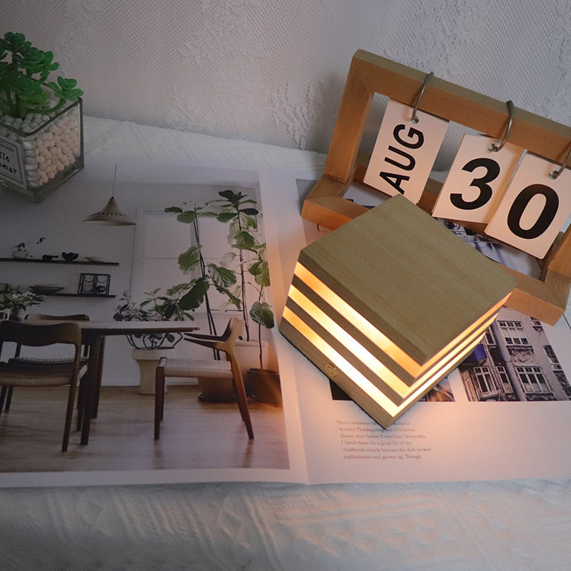 Ins Nordic Girl Heart Shooting Props Wooden Rechargeable LED Night Light