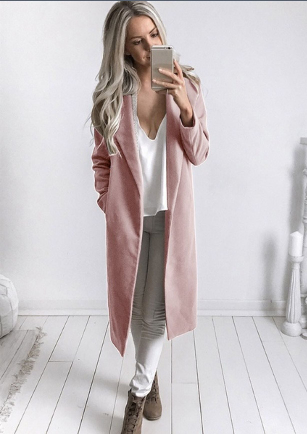 Mid-length woolen coat