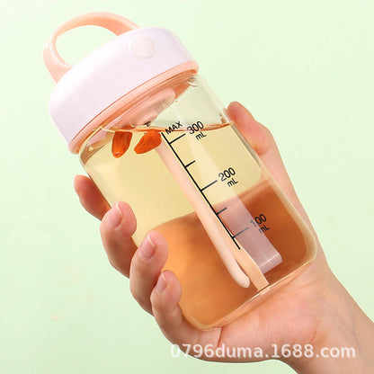 Automatischer, wiederaufladbarer, tragbarer und leiser Milchshake-Becher mit Auslaufschutz – ideal zum Mixen von Milchprodukten.