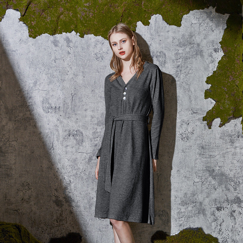 Spring and autumn new long sleeve mid length nightdress