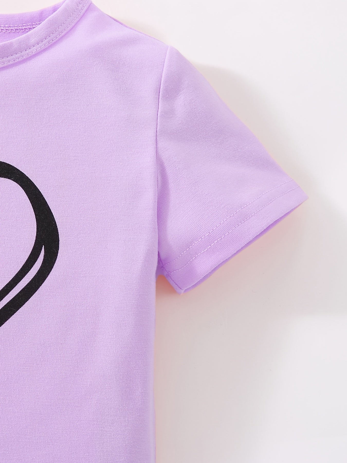 Girls' Fashion Set: Heart Print Round Neck Short Sleeve T-Shirt & Sweatpants 2pcs Casual Cotton Outfit, Perfect for Outdoor